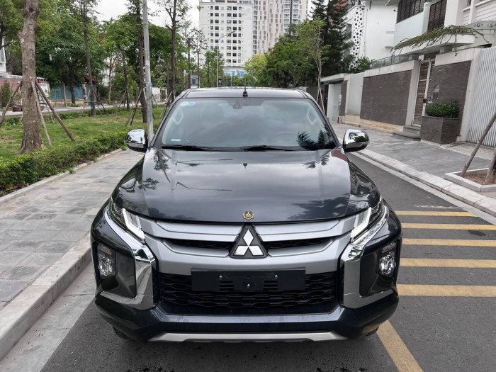 Mitsubishi Triton Premium 2021 4x2AT